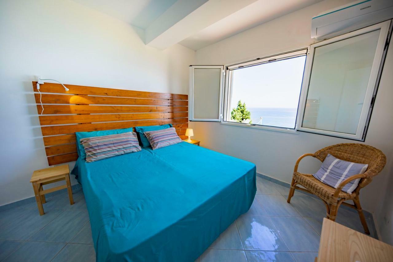 The Sound Of The Sea Villa เชฟาลู ภายนอก รูปภาพ